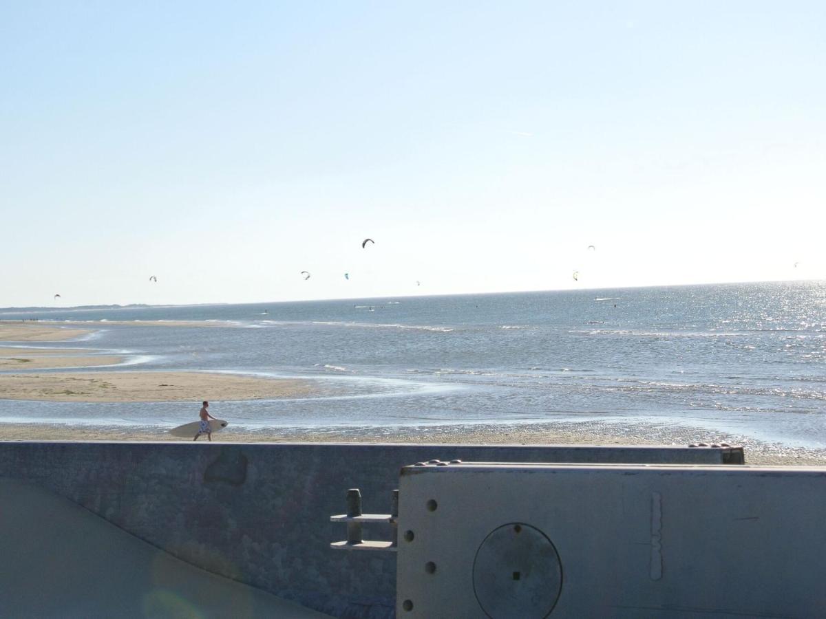 Chalet Sea Rocks With View And Garden Goedereede Exteriör bild